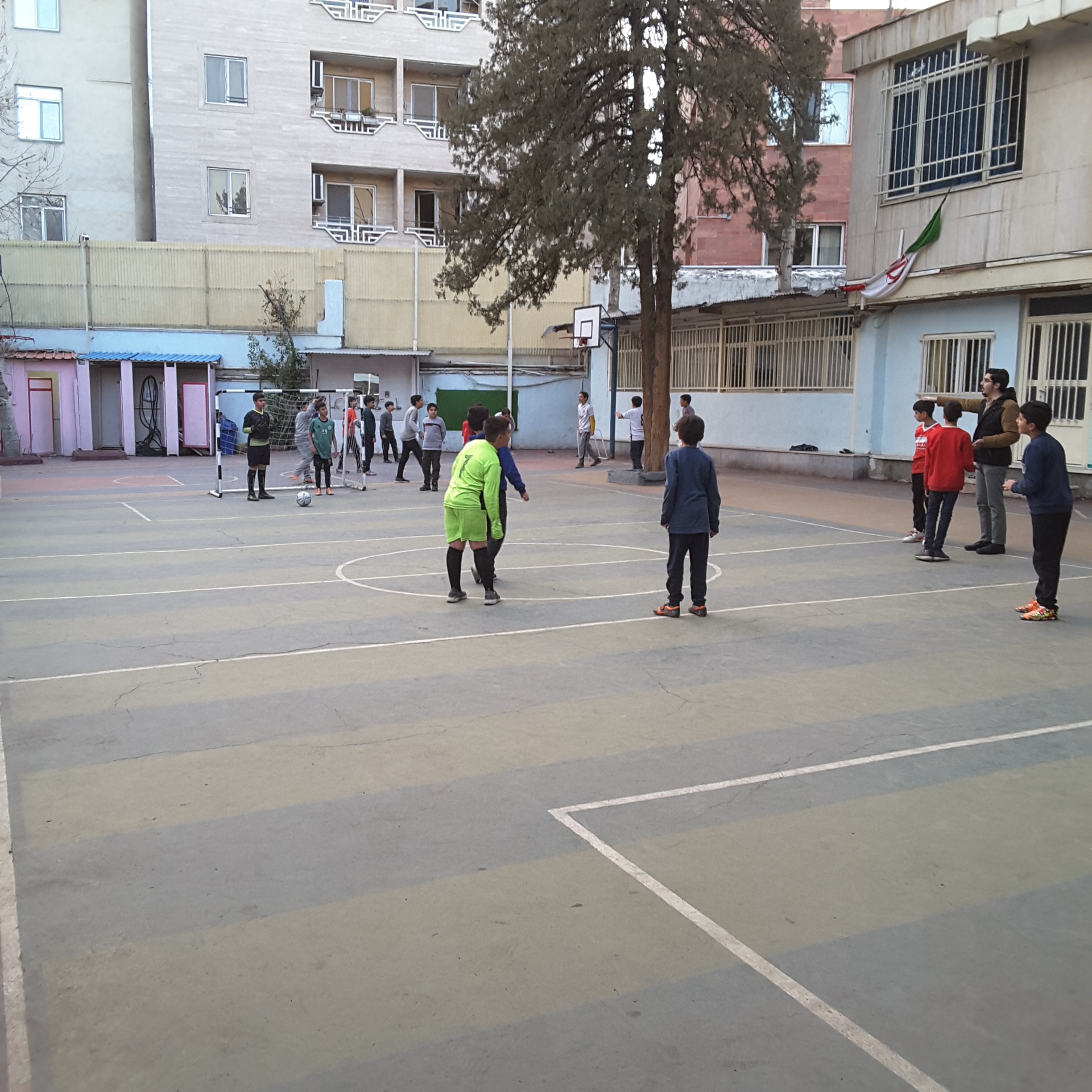 اردوی روزی در مدرسه ۱۹ بهمن ۱۴۰۱